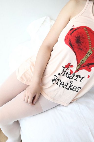 停车不当游客受伤‘篮球赛事’(图3) 足球直播平台